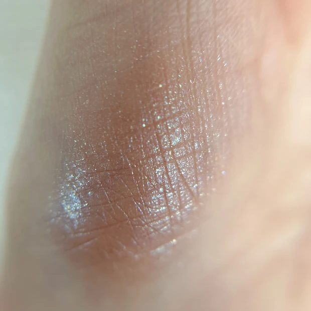 インフィニシェイド シングル アイシャドウ21 スウォッチ