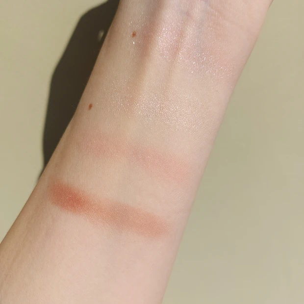 ピーチベージュ スウォッチ