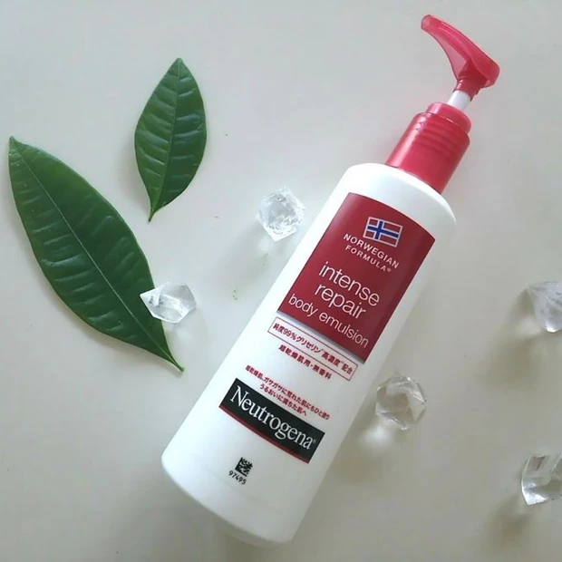 大人の潤い肌のために誕生したニュートロジーナの新シリーズ★インテンスリペア ボディ エマルジョン