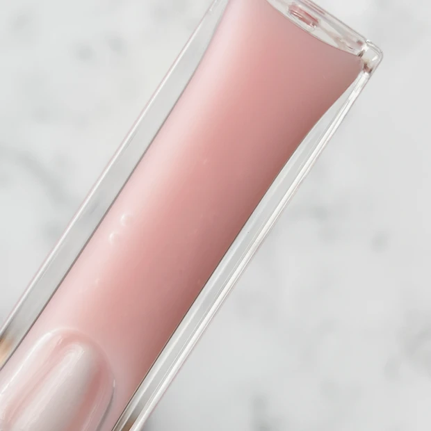 【ヴィセ エッセンスリッププランパー】話題のバズリップ!某人気デパコスブランドに激似?徹底解説・比較写真有り_2_1