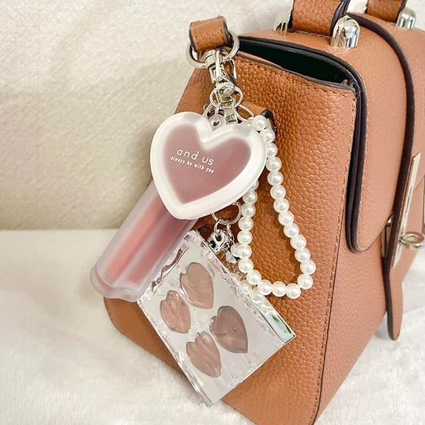 3COINS（スリーコインズ） キーリングコスメ チャームコスメ メイク 鞄に