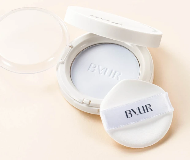 フェイスパウダー おすすめ プチプラ バイユア セラムフィット ノーセバム プレストパウダー 01