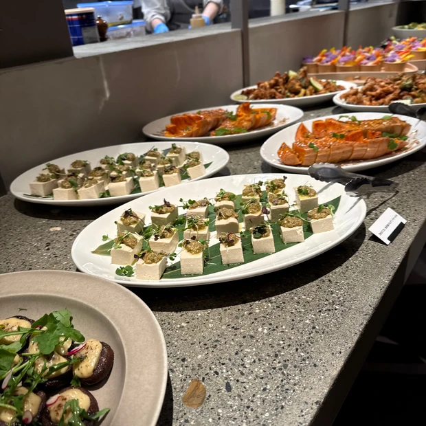 動く!マキアサロン美容バスツアー