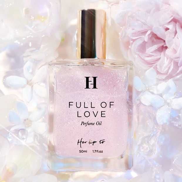 Her lip to BEAUTYから“FULL OF LOVE”の香り…