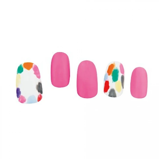 【Hand】ペイント風のドットでモードを気取って!