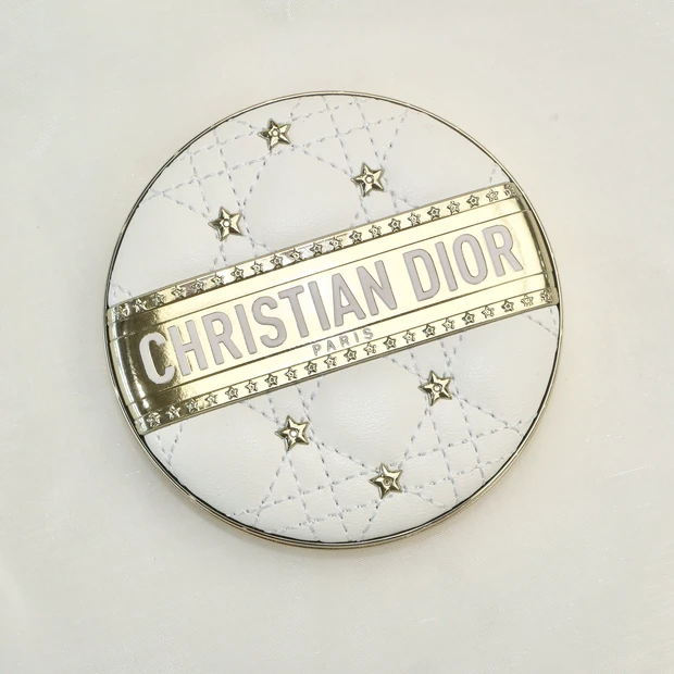 Dior ディオール スキン フォーエヴァー グロウ ルミナイザー クリスマスコフレ 2025