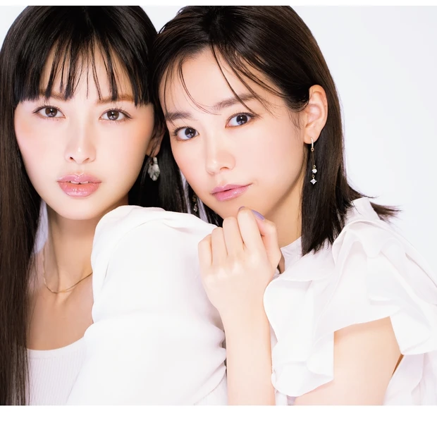 えみと美玲が共演! 仲良しビューティトークを大公開♪