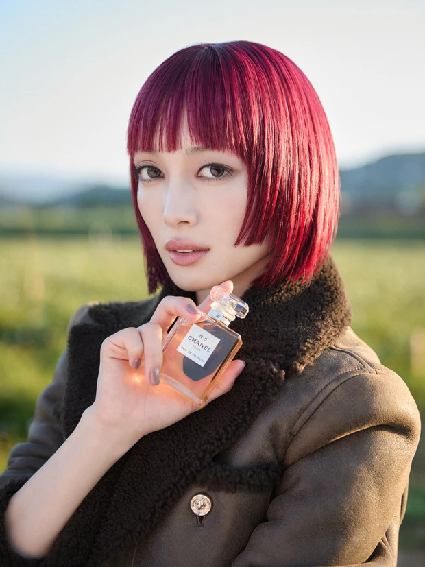 ゆきりんさん専用CHANEL N°5 & Une Fleur de Chanel ゆきりんさん専用CHANEL N°5 & Une Fleur de Chanel