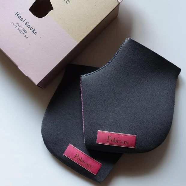 小田切ヒロさん愛用の「ピュビケア かかとソックス」の商品写真