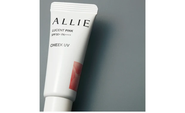 アリィー クロノビューティ カラーオンUV チーク