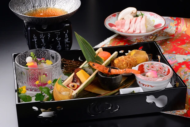 ひとリート　箱根花紋　ランチ