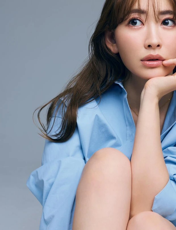 マキア 人気記事ランキング8位 【小嶋陽菜さんのおすすめコスメ３選】”こじはる売れ”ってご存じ？隠れ名品が大ブレイク！