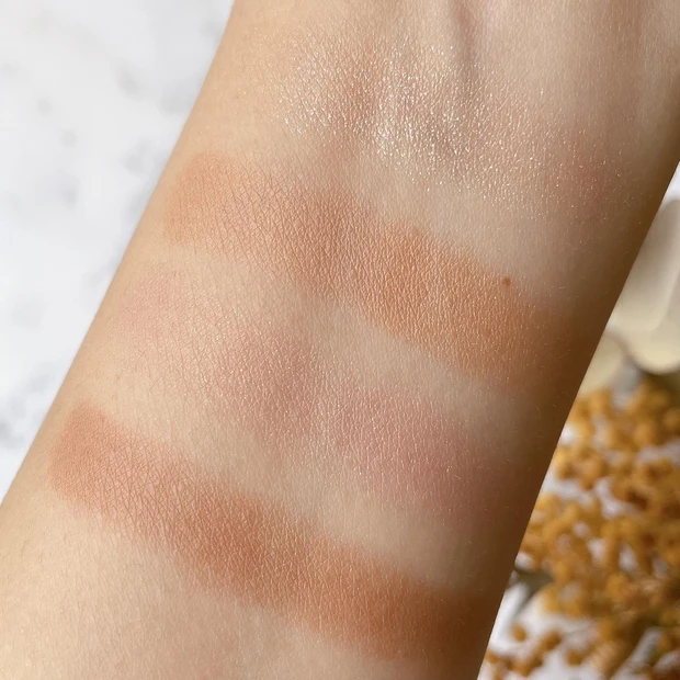 売り切れ常連!【ADDICTION ザアイシャドウパレット 003 Marriage Vow】上品なコーラルピンクパレット🍑温かみのある儚げメイク𓂃メイク画像・スウォッチ動画有り。_3_1