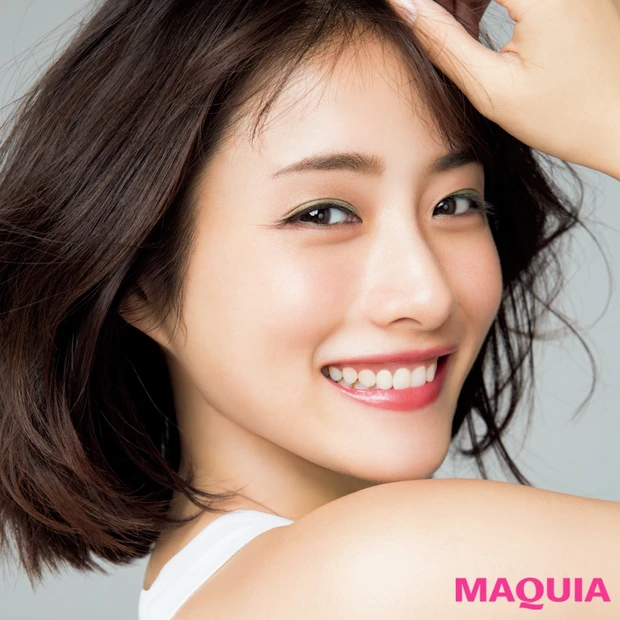 カバーガールは石原さとみさん「髪を切って、メイクもファッションもガラリと…