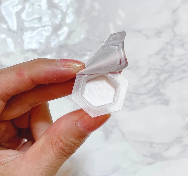 田中みな実さん愛用!スキンケアマニアが選ぶ、マスク生活に欠かせない《オバジC 酵素洗顔パウダー》_2_2