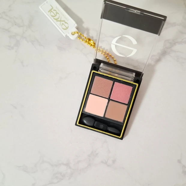 ミニチュアチャーム リアルクローズシャドウ