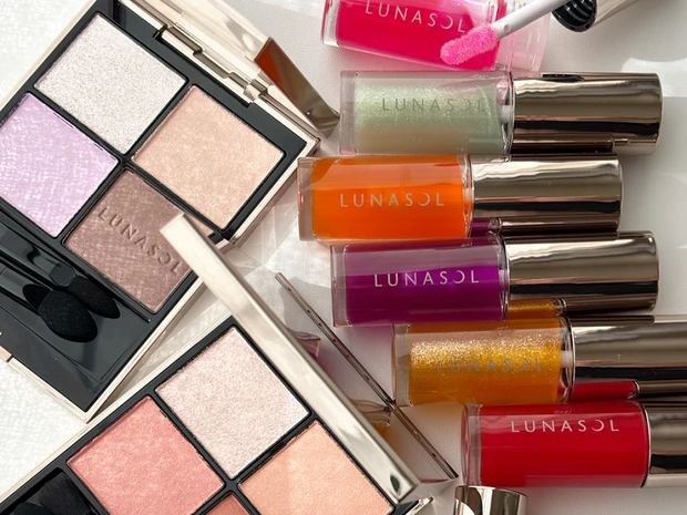 ルナソル アイカラーレーションN(アイシャドウ) | 集英社の美容総合