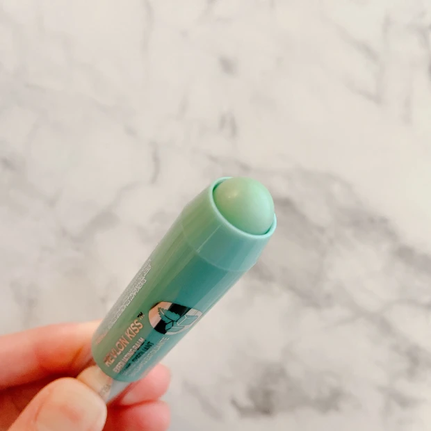 【㊗️定番化！一瞬でくすみレスなつるるんリップに💋】レブロン「キス シュガー スクラブ」SWEET MINT🌿_2