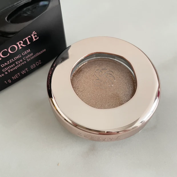 コスメデコルテ　ダズリングジェム　イエベ