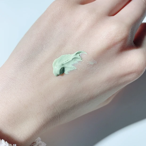 緑色のクリーム