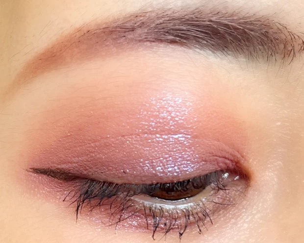 YVES SAINTLAURENTBEAUTE　YSL　イヴサンローランビューティー　 クチュールミニクラッチ　ブルーミングラスト　デパコス　新作コスメ　春コスメ