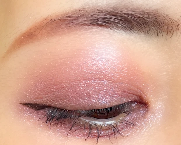 YVES SAINTLAURENTBEAUTE　YSL　イヴサンローランビューティー　 クチュールミニクラッチ　ブルーミングラスト　デパコス　新作コスメ　春コスメ