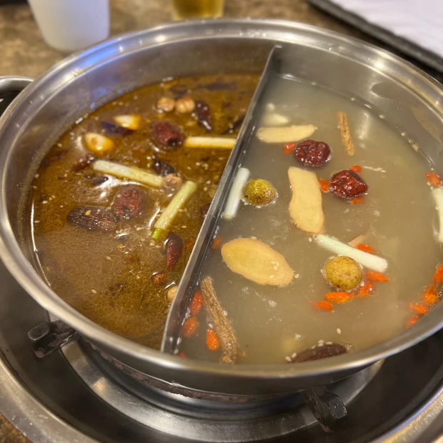 台湾 台湾旅行 taiwan 台北 薬膳火鍋 火鍋 天香回味 台湾火鍋 台湾グルメ