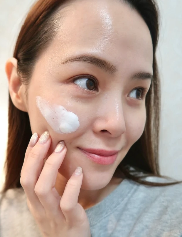 マキアインフルエンサーが「無印良品 薬用リンクルブライトクリームマスク」をお試し！