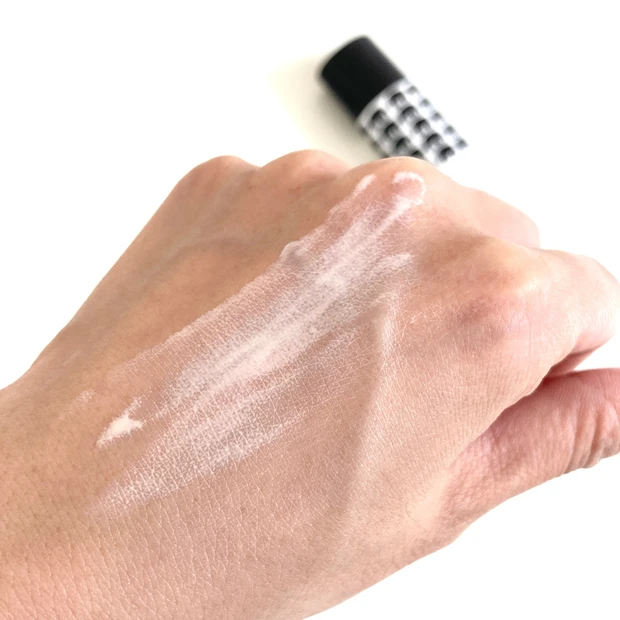 皮脂くずれ防止下地　プリマヴィスタ　メイク崩れ