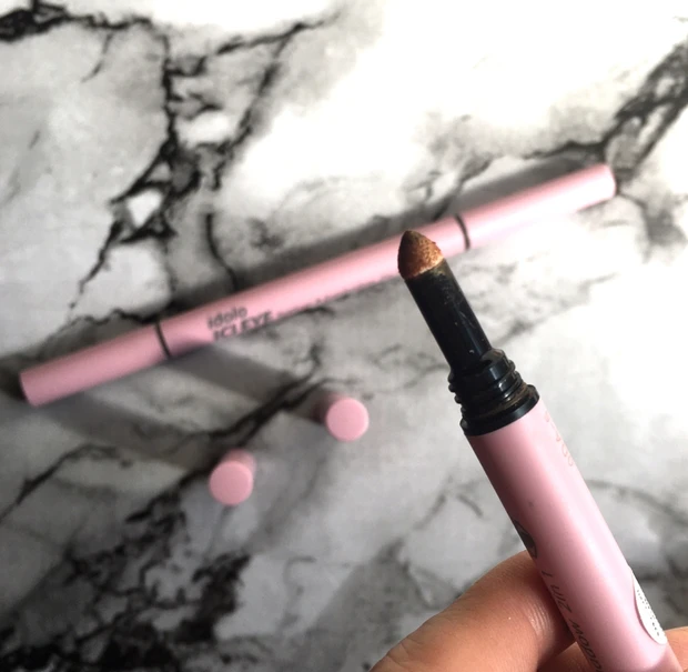 MISTINE IDOLOアイライナーアンドアイシャドウのアイシャドウ側の画像