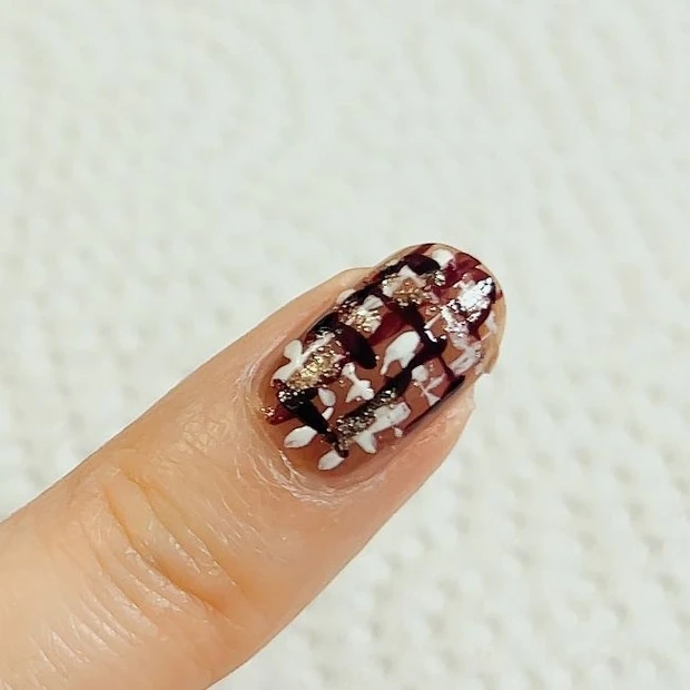 簡単可愛い♡ポリッシュでできるシックな大人のバレンタインネイル！_2_3