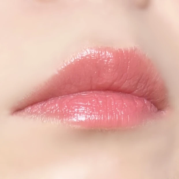 nars リップ　イエベ