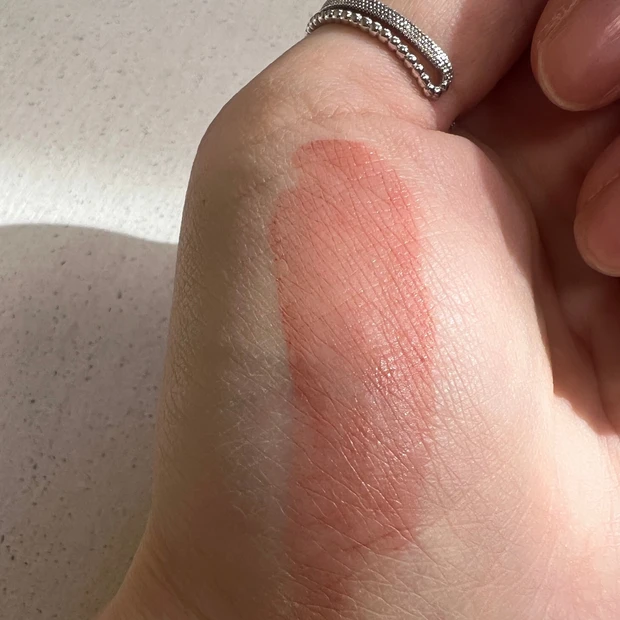 NARS ナーズ 新作リップ エアーマット ウルトラリップティント 319  MUSE モーヴヌード