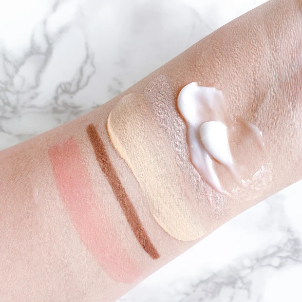 【敏感肌さん必見】 摩擦レス・低刺激・マスクに付きにくいiniksのリキッドファンデーション!_5_2