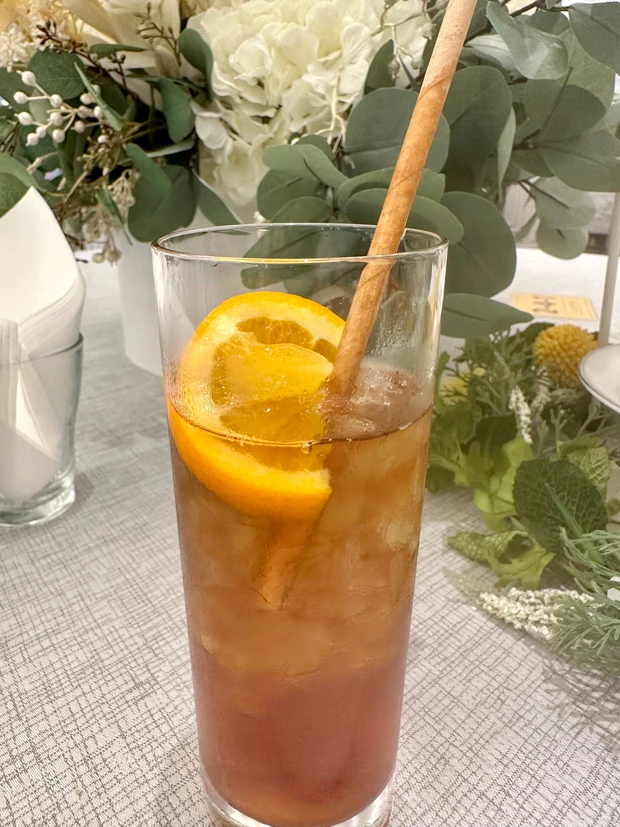 口紅型チョコレートの色までこだわった「ツインスタンドのサマーフルーツアフターンティー」_7_1