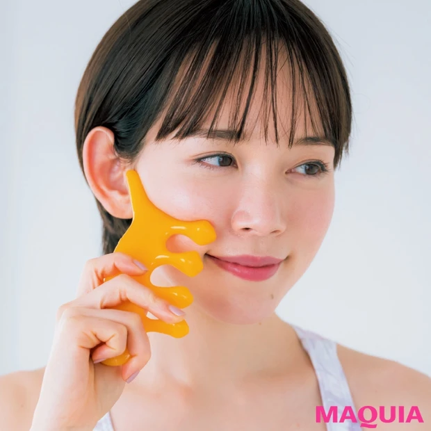 「痩せた？」と聞かれるかも!? 本島彩帆里式・小顔マッサージで顔スッキリ