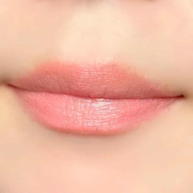 【シャネル】落ちないと話題のリップ「ル ルージュ デュオ ウルトラ トゥニュ」をレビュー｜実際に塗ってみた結果は？_6_1