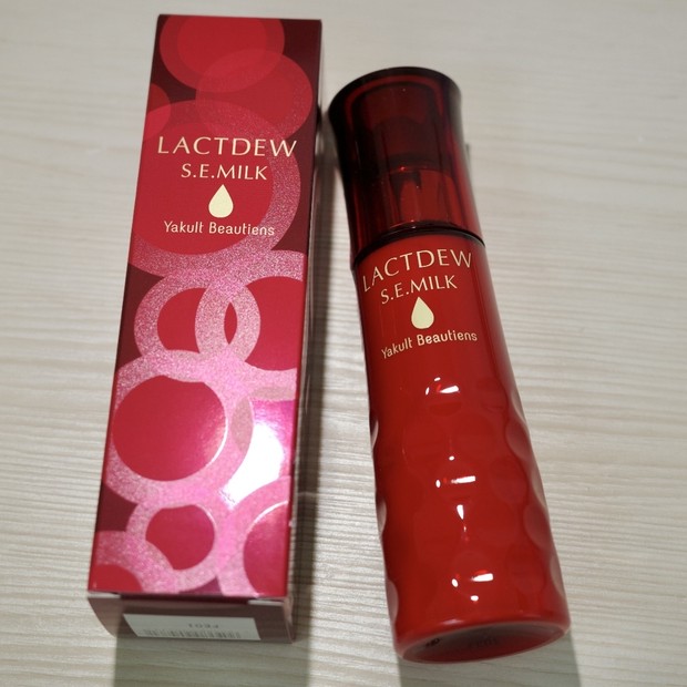 さらっとしたテクスチャーで使いやすい!ヤクルト ラクトデュウ S.E.ミルク