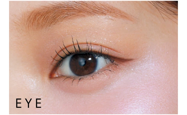 笹本恭平 秋 チーク THREE スターゲージングアイシャドウクアッド X06 ルナソル ディファイニングマイクロライナー 02