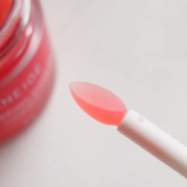 「ラネージュ リップスリーピングマスク」のアプリケータ