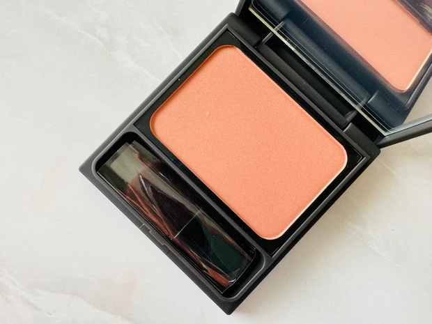 OSAJIのニュアンスブラッシュ