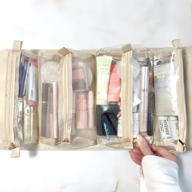 ポーチの中身　30代