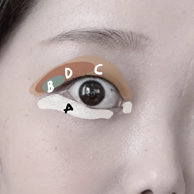 【イエベ春向けメイク】ファミマで買えるプチプラコンビニコスメsopo（ソポ）アイパレット 02 スモーキーブルーで作る、イエベ春のカーキメイク【20％オフセール中!!】_4_2