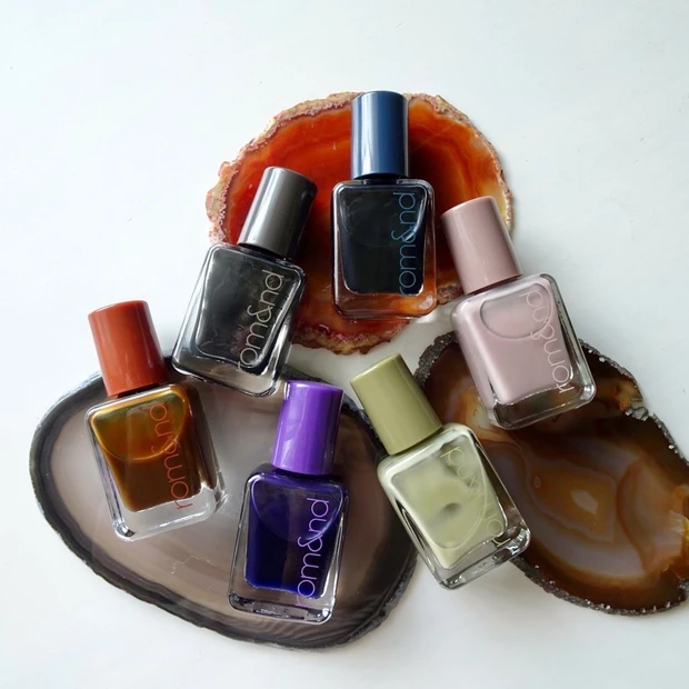 ロムアンドネイル