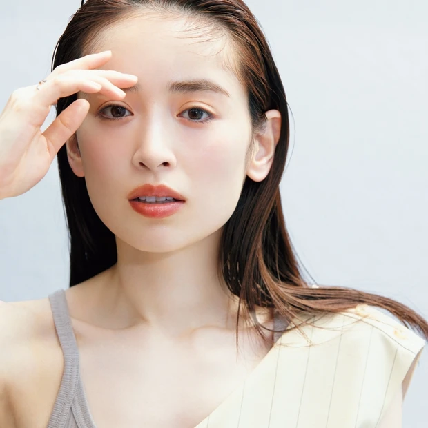 「素が美人」に見える夏メイクを解説！ ベースは立体感と透明感が決め手