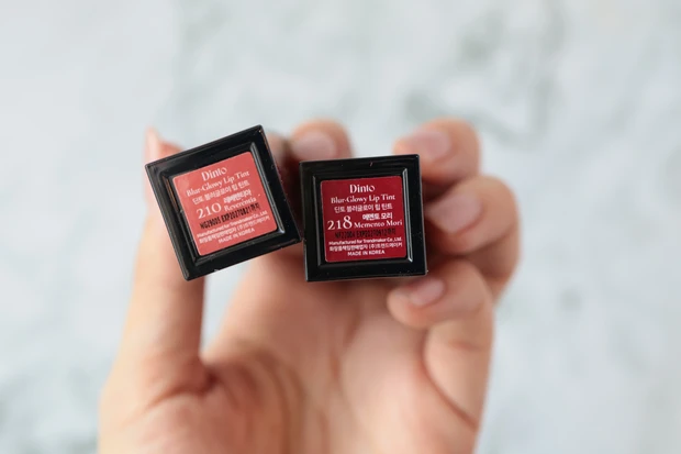 ちゃんと色イメージと色番号が後ろに書いてあるの便利。