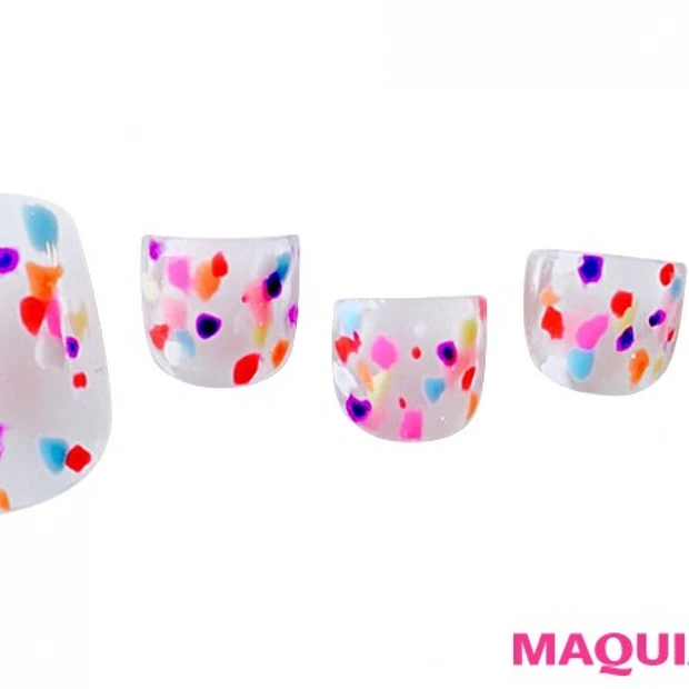 ちょんちょんドットがキュート♡ カラフルペイントネイル