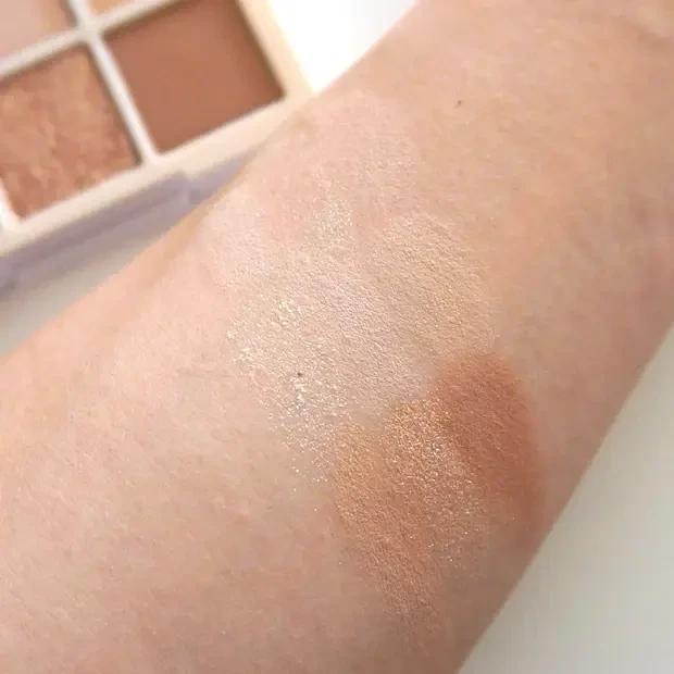 MAQUIAインフルエンサーが推す!オリーブヤング(OLIVE YOUNG)おすすめコスメ【メイクアップ編】 dasique(デイジーク)シャドウパレット 07 Milk Latte