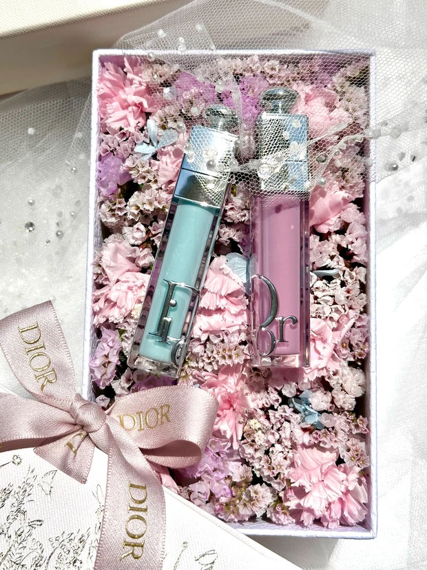 もうチェックした？？
ディオールのパステルコレクションは絶対ゲットして♡
_2_1