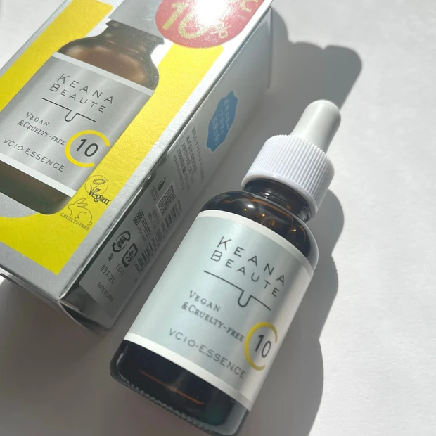 "毛穴専門"スキンケア、ケアナボーテのビタミンC美容液